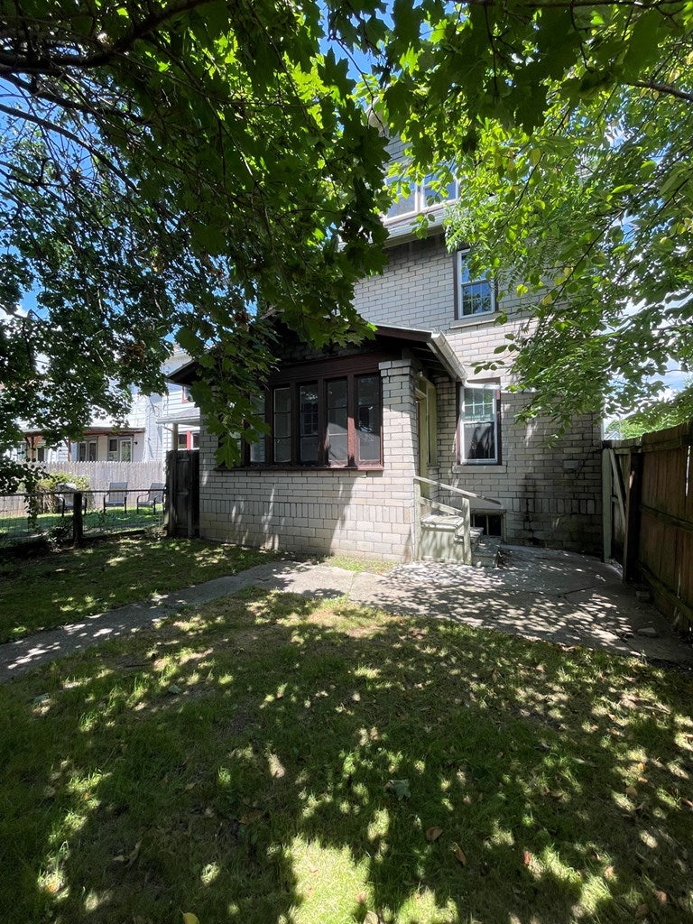 1500 Washington Street Huntingdon, PA 16652 - Photo 10 of 73 Gallery Image 10