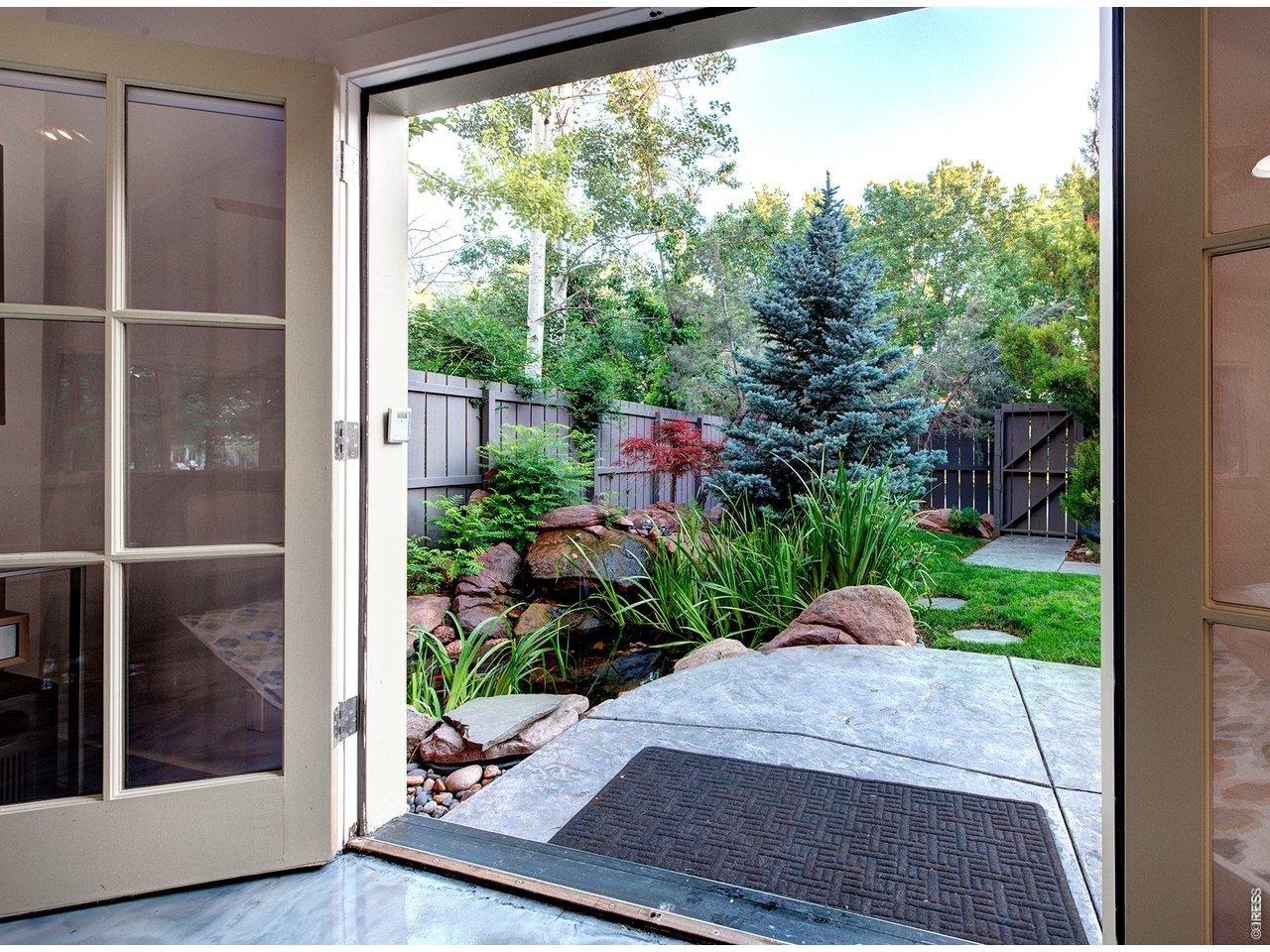 821 Incorrigible Circle Longmont, CO 80504 - Photo 6 of 43 Indoor Outdoor Living