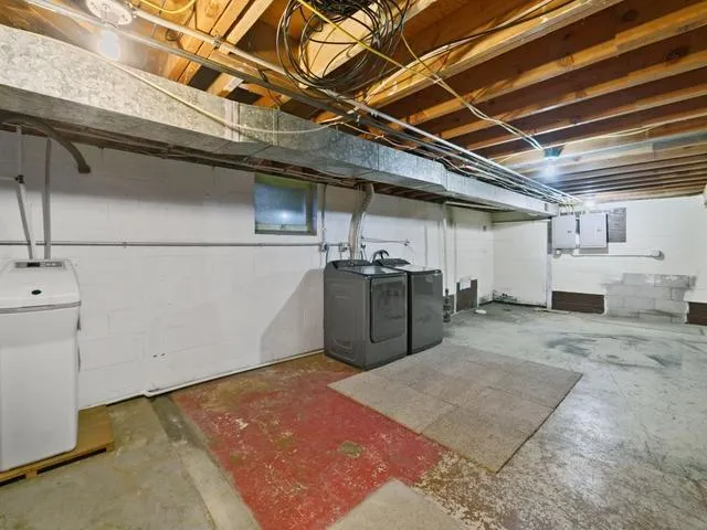 $319,900 | 568 Locust Street South, Prescott, WI 54021