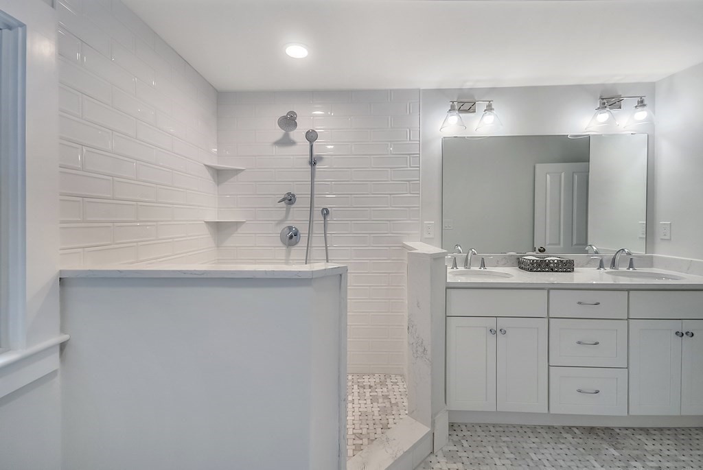 64 Laws Brook Road Concord, MA 01742 - Photo 15 of 31 Gallery Image 15