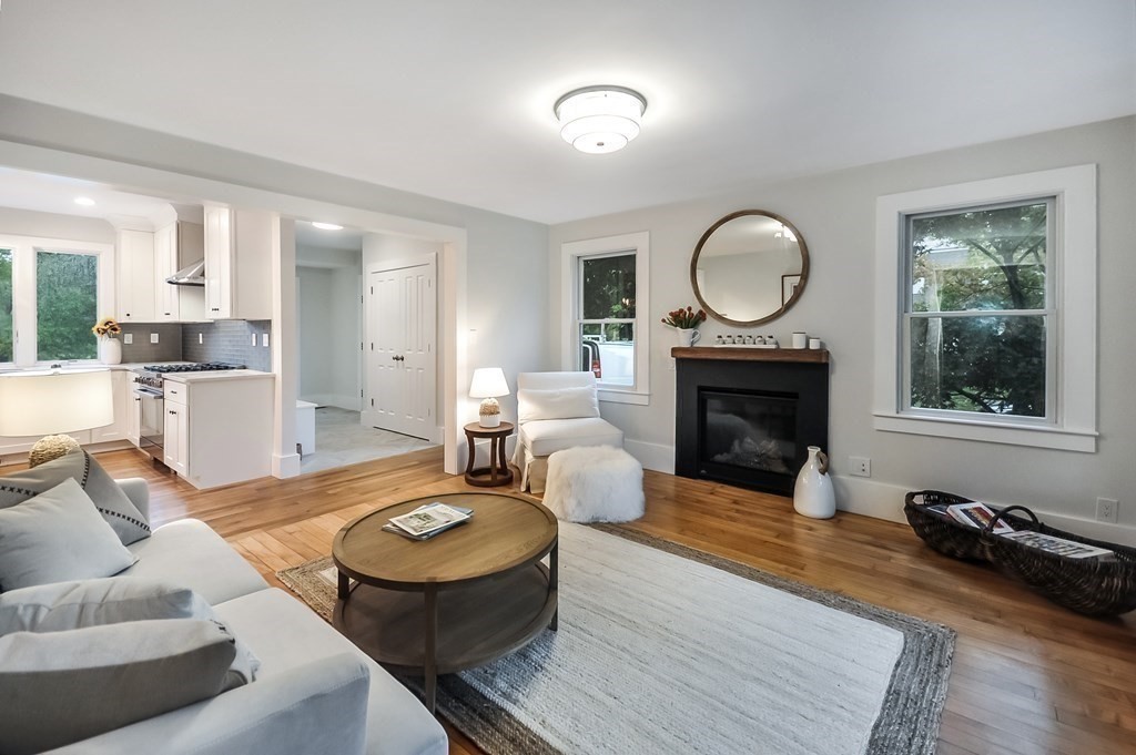 64 Laws Brook Road Concord, MA 01742 - Photo 9 of 31 Gallery Image 9