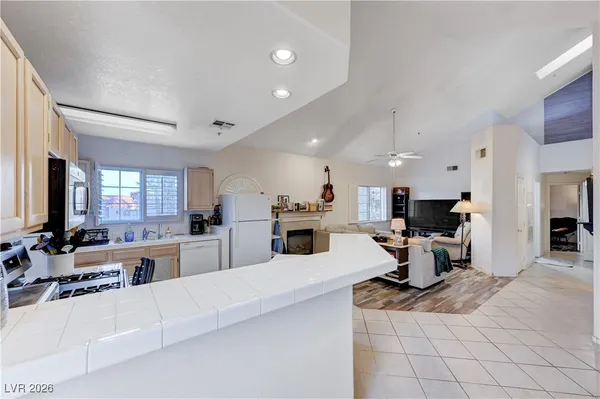 $328,000 | 2925 Wigwam Parkway, Unit 1621, Henderson, NV 89074