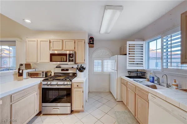 $328,000 | 2925 Wigwam Parkway, Unit 1621, Henderson, NV 89074
