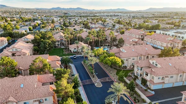 $328,000 | 2925 Wigwam Parkway, Unit 1621, Henderson, NV 89074