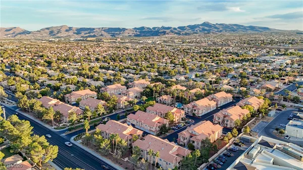$328,000 | 2925 Wigwam Parkway, Unit 1621, Henderson, NV 89074