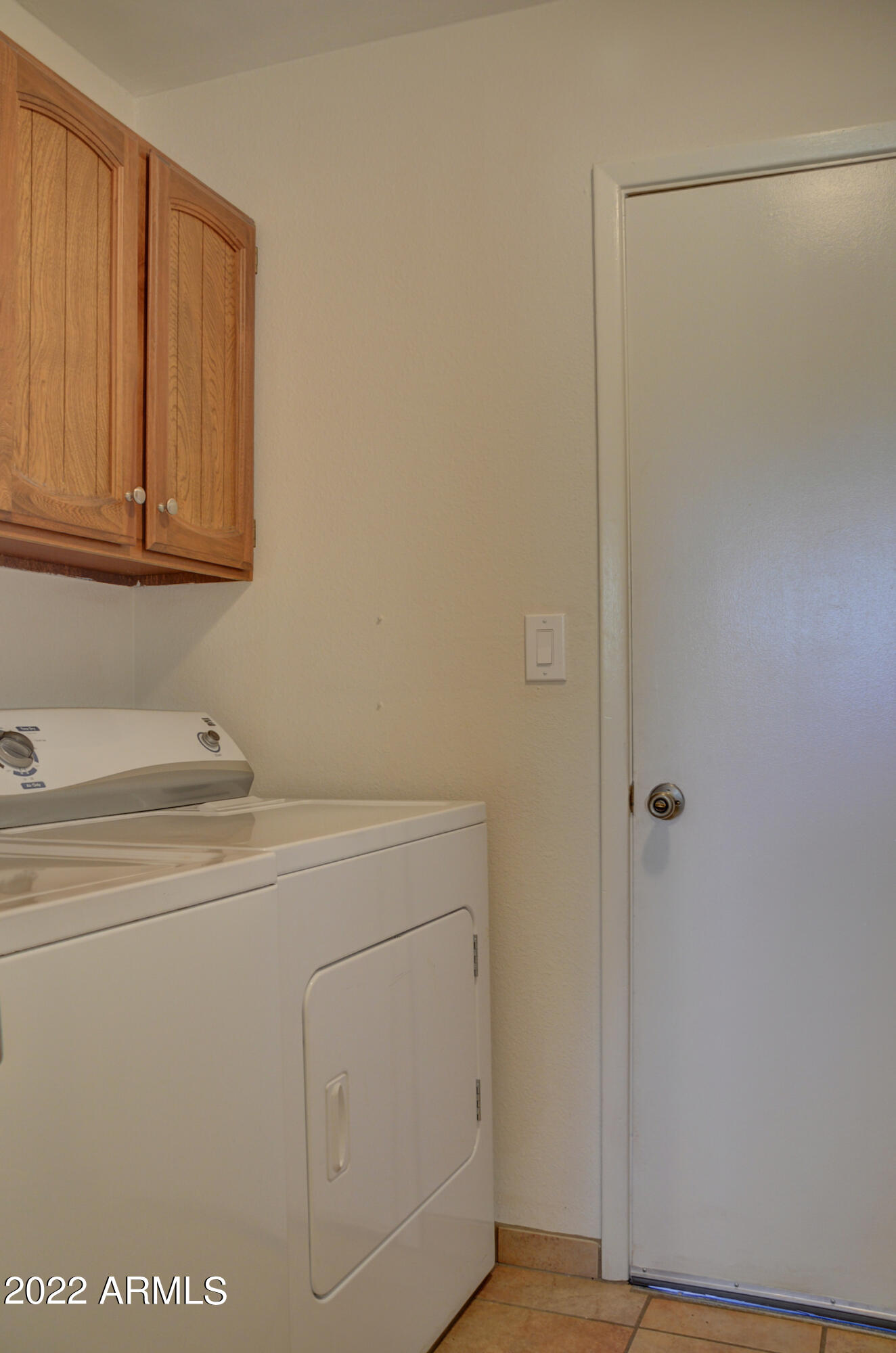 685 Dragonfly Drive Prescott, AZ 86301 - Photo 11 of 24 a utility room with dryer and washer