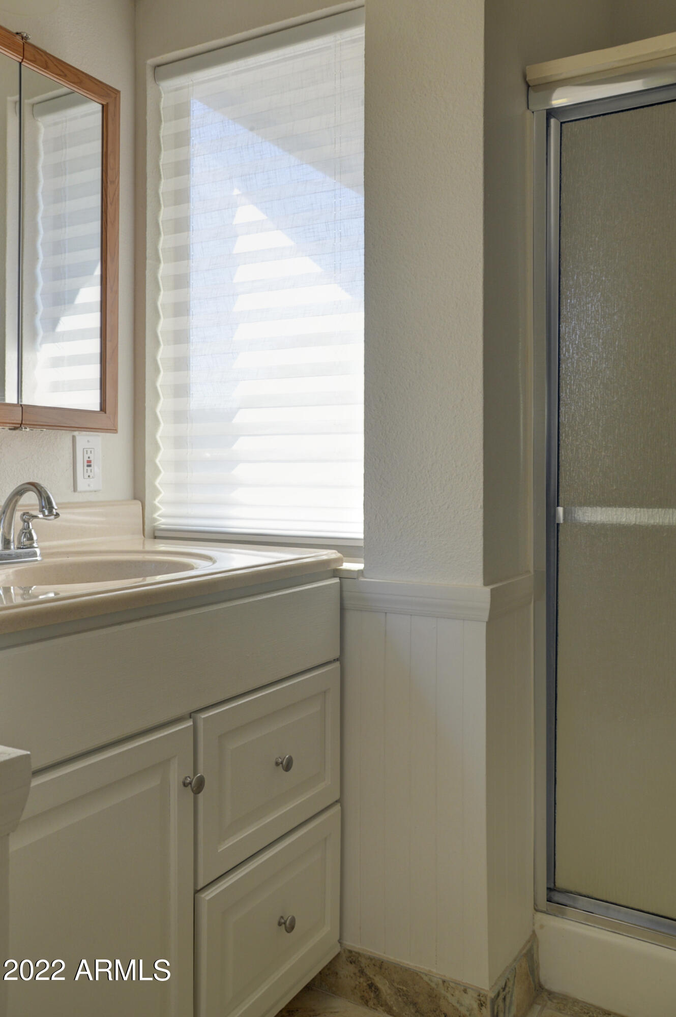 685 Dragonfly Drive Prescott, AZ 86301 - Photo 13 of 24 a bathroom with a sink and a window