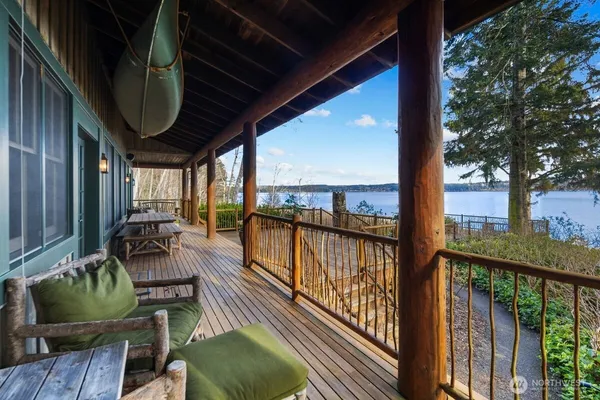 $3,900,000 | 2063 Thorndyke Road, Port Ludlow, WA 98365