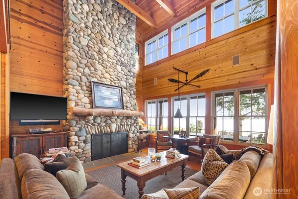 $3,900,000 | 2063 Thorndyke Road, Port Ludlow, WA 98365