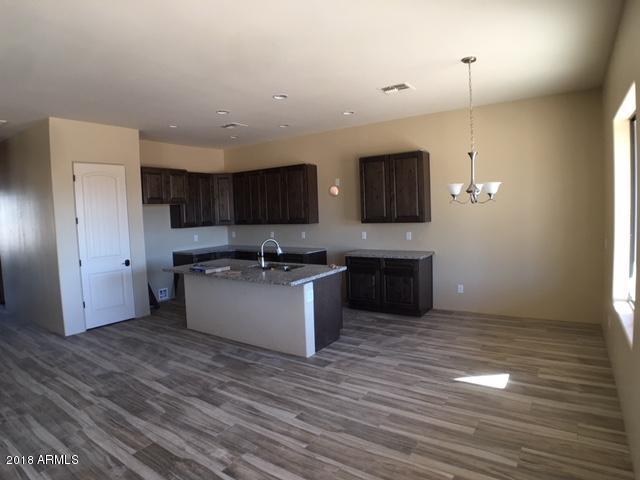 719 West Desert Ranch Road Phoenix, AZ 85086 - Photo 4 of 8 IMG_9575
