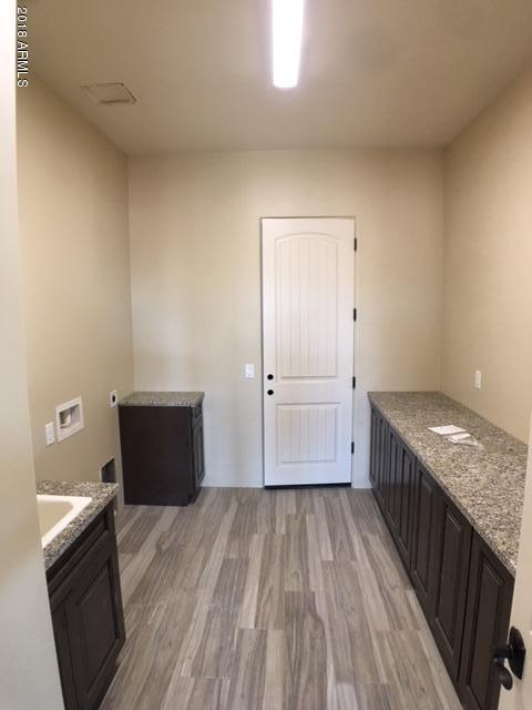 719 West Desert Ranch Road Phoenix, AZ 85086 - Photo 6 of 8 IMG_9577