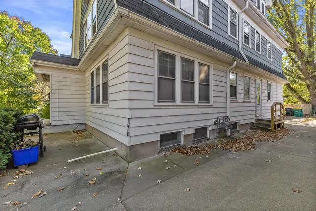 $399,000 | 3731 North Morris Boulevard, Unit 3733, Shorewood, WI 53211