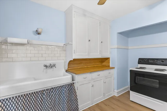 $399,000 | 3731 North Morris Boulevard, Unit 3733, Shorewood, WI 53211