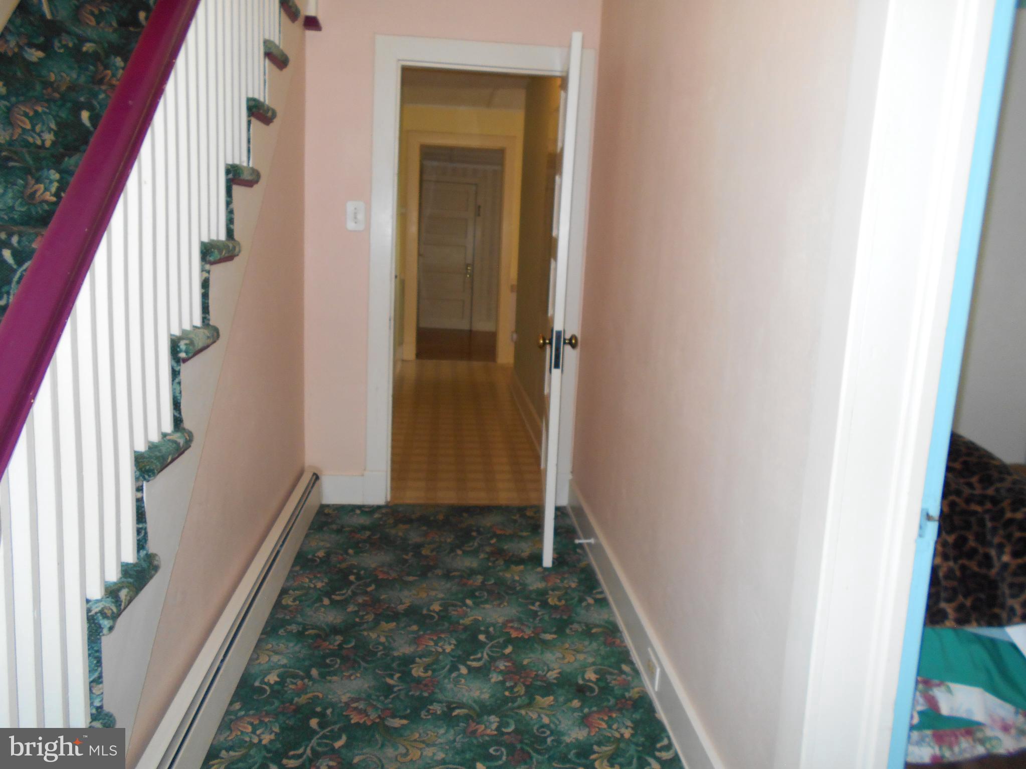 5841 Hudson Wharf Road Cambridge, MD 21613 - Photo 19 of 46 Foyer