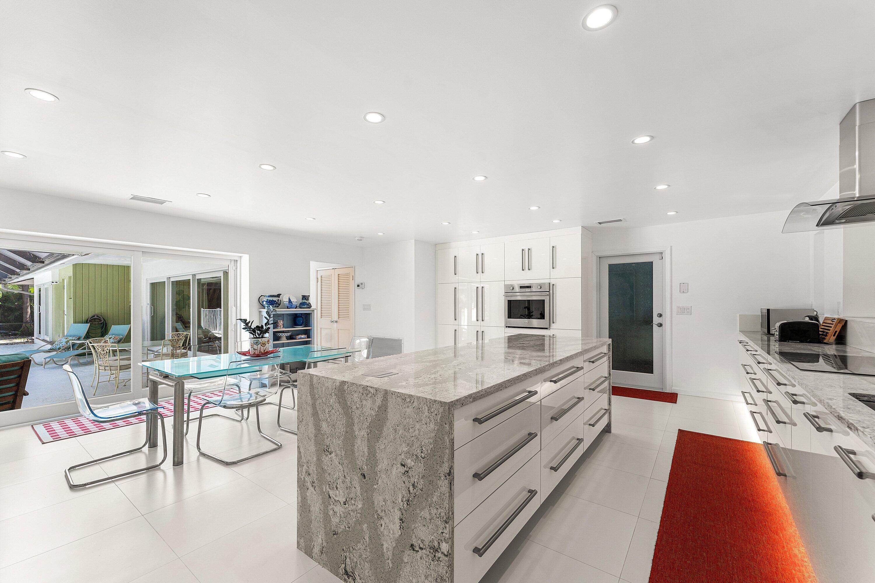 1350 Spanish River Road Boca Raton, FL 33432 - Photo 11 of 58 011-1350SpanishRiverRoad-BocaRaton-FL-33