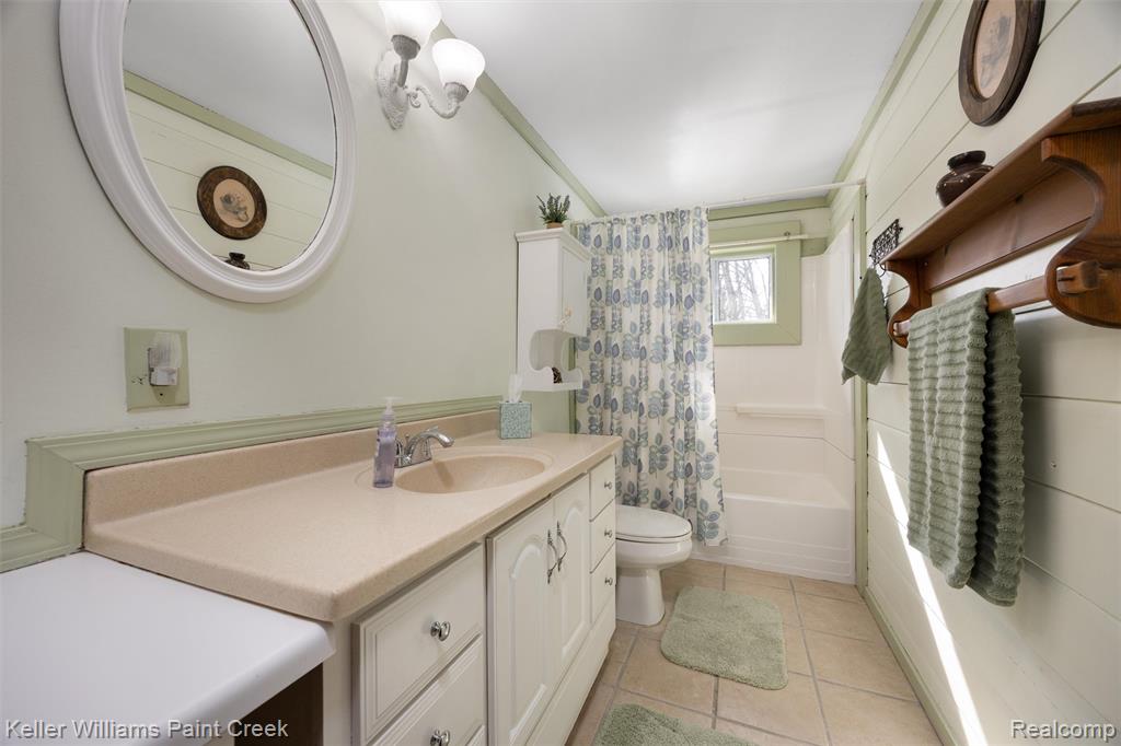 7358 Porter Road Grand Blanc, MI 48439 - Photo 20 of 57 Gallery Image 20