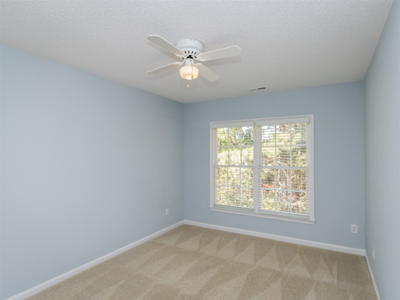 9105 Breeland Way Raleigh, NC 27613 - Photo 23 of 25 Photo 23