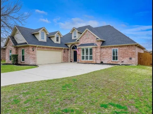 $3,000 | 205 Wayne Drive, Aledo, TX 76008