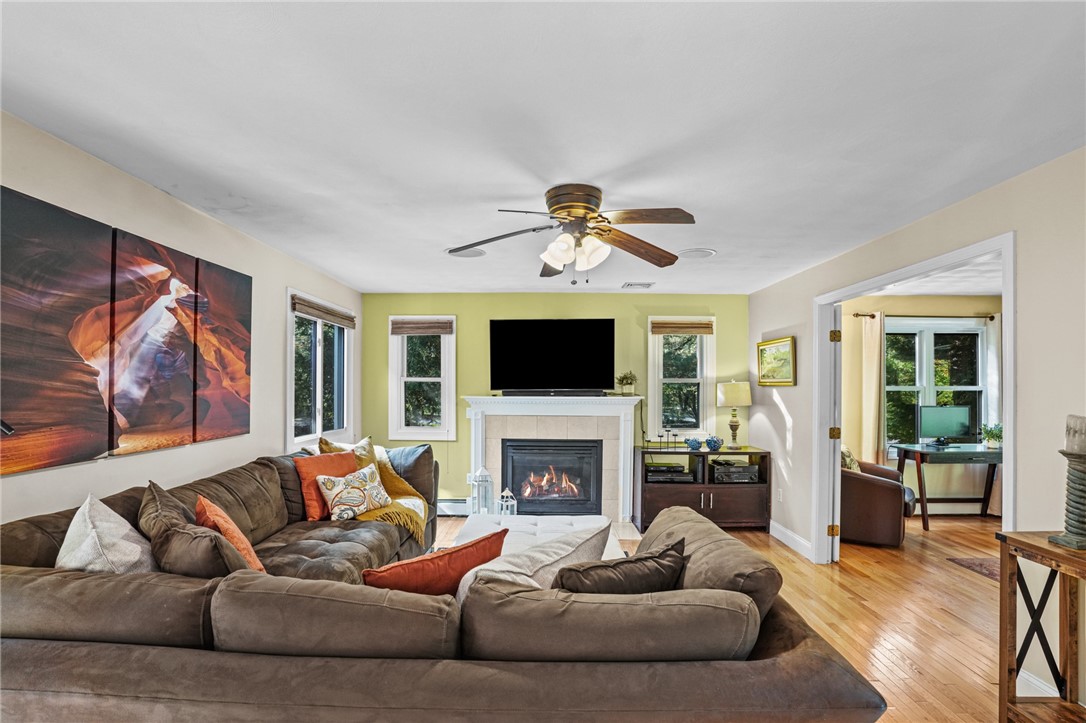 96 Table Rock Road South Kingstown, RI 02879 - Photo 16 of 50