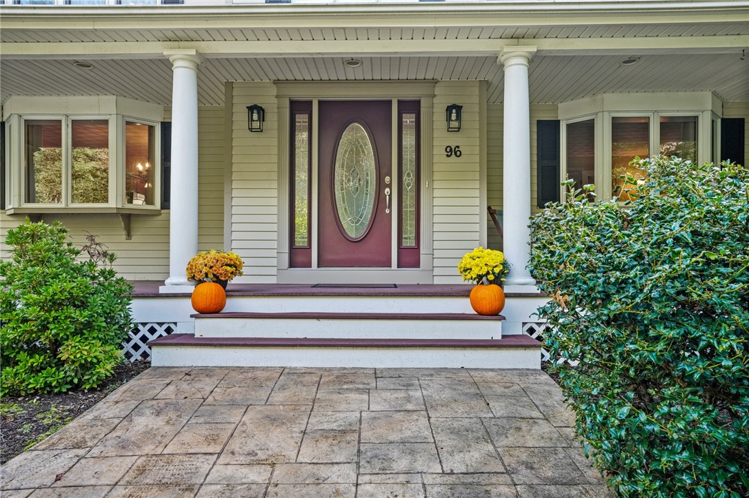 96 Table Rock Road South Kingstown, RI 02879 - Photo 9 of 50
