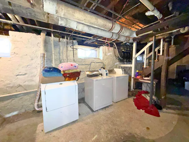 $215,000 | 13 1st Street Southwest, Chisholm, MN 55719