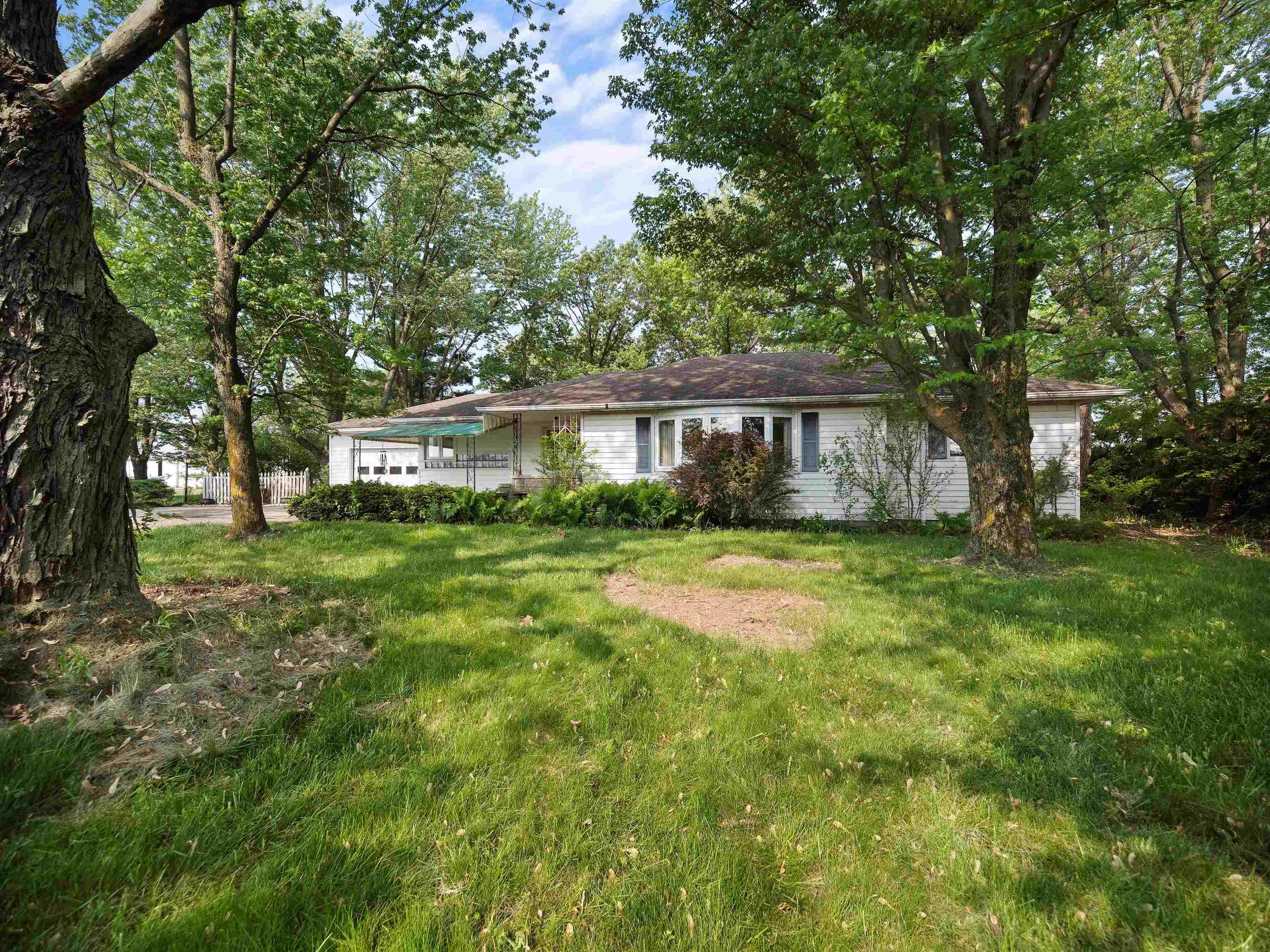 1810 North 600 West Decatur, IN 46733 - Photo 2 of 33
