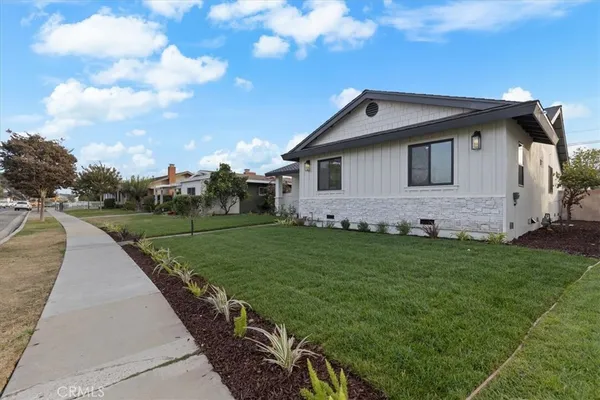 $6,150 | 23217 Anza Avenue, Torrance, CA 90505