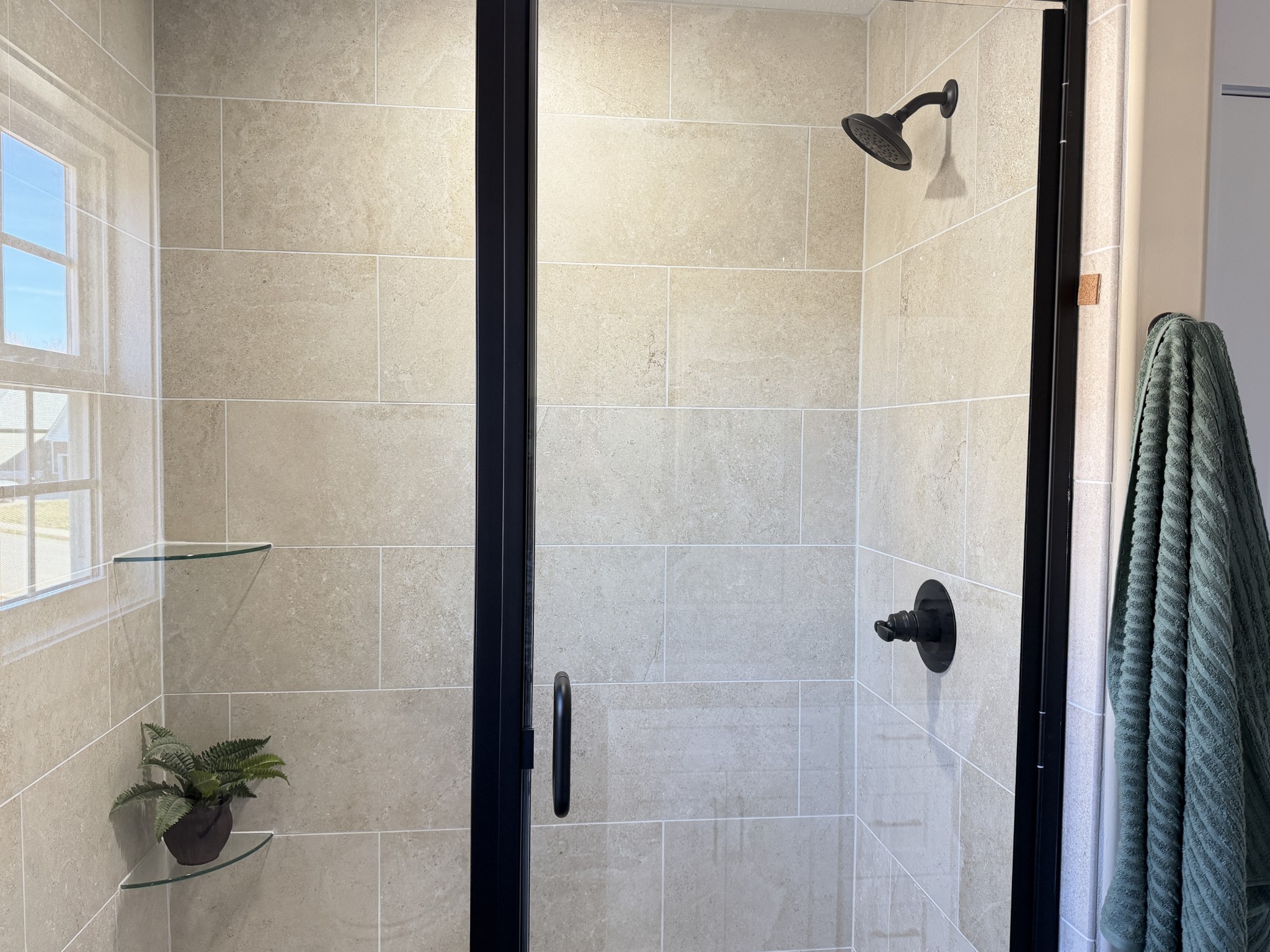 128 Hummingbird Way Clarksville, TN 37043 - Photo 14 of 19 a bathroom with a shower