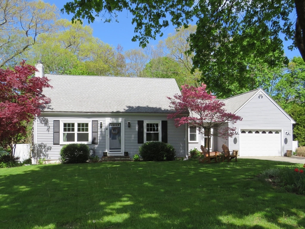 4 Marguerite Road Walpole, MA 02081 - Photo 1 of 30 Gallery Image 1