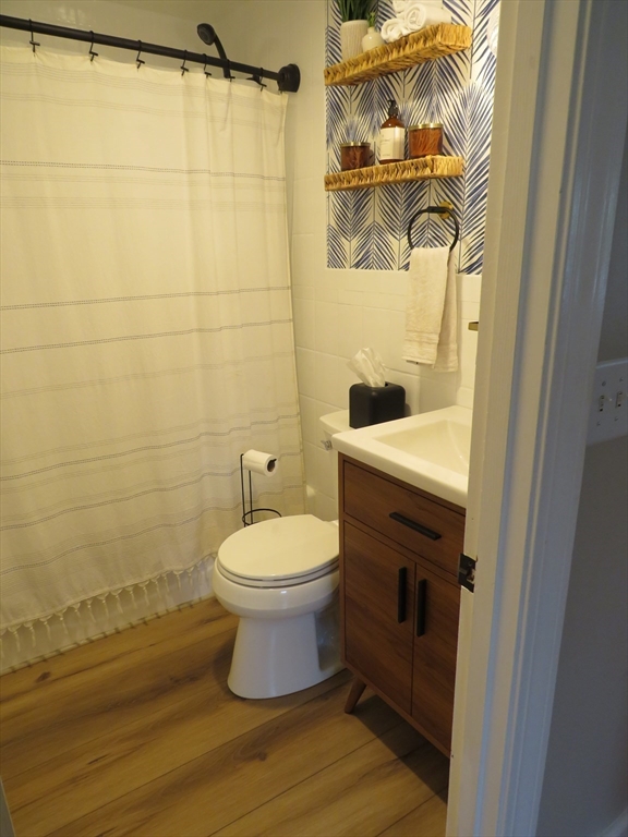 4 Marguerite Road Walpole, MA 02081 - Photo 13 of 30 Gallery Image 13