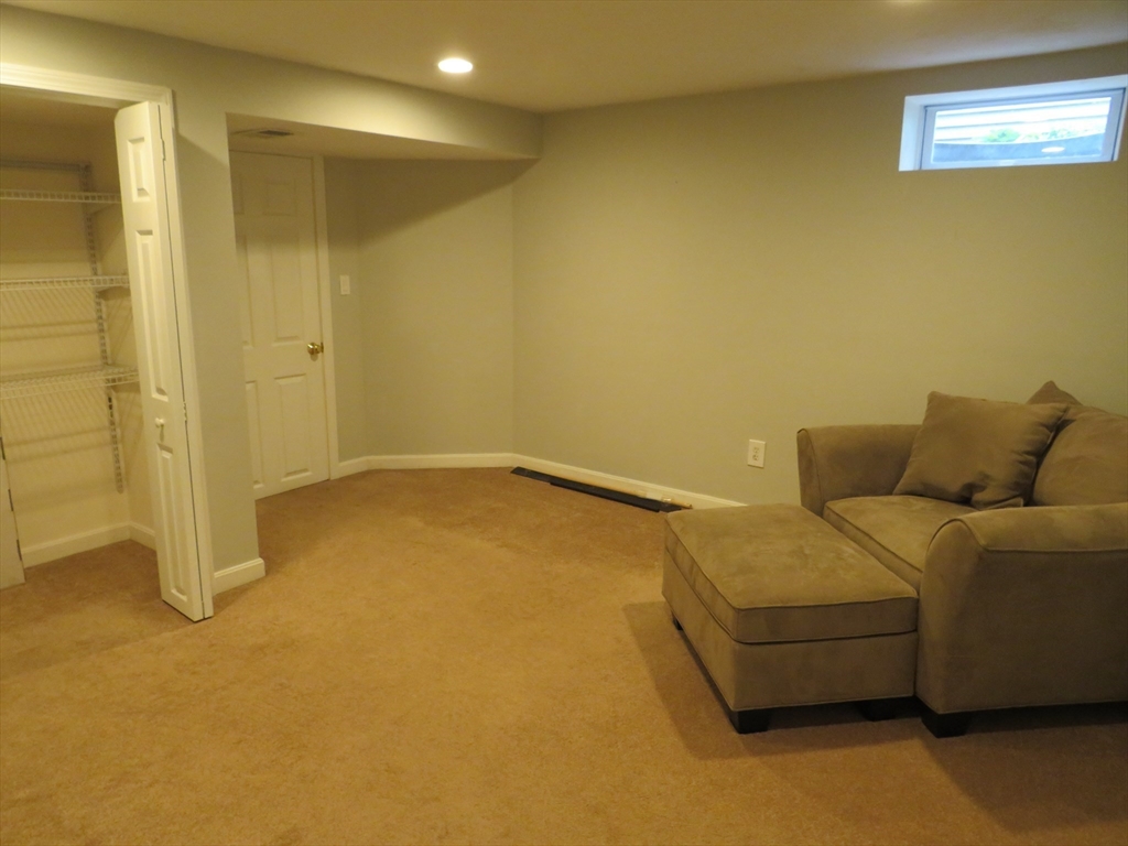 4 Marguerite Road Walpole, MA 02081 - Photo 23 of 30 Gallery Image 23