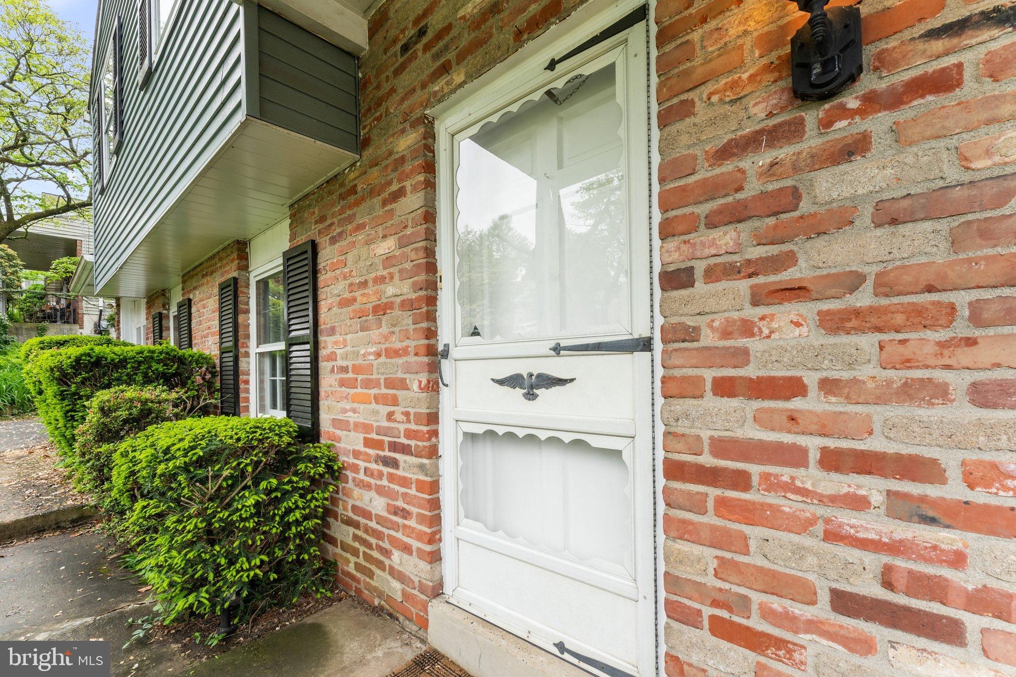 424 Valley Road Langhorne, PA 19047 - Photo 5 of 40 Gallery Image 5