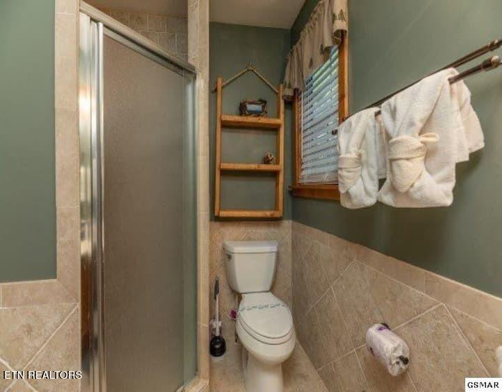 4572 Wilderness Plateau Pigeon Forge, TN 37863 - Photo 18 of 32 4d694f34-807e-4f54-9b46-86d3b023877c