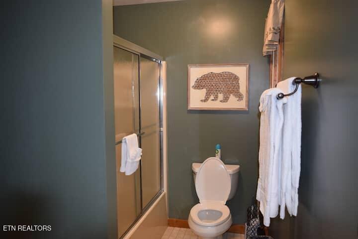 4572 Wilderness Plateau Pigeon Forge, TN 37863 - Photo 23 of 32 19ac818e-0a36-4070-a0c9-6b7686619e60