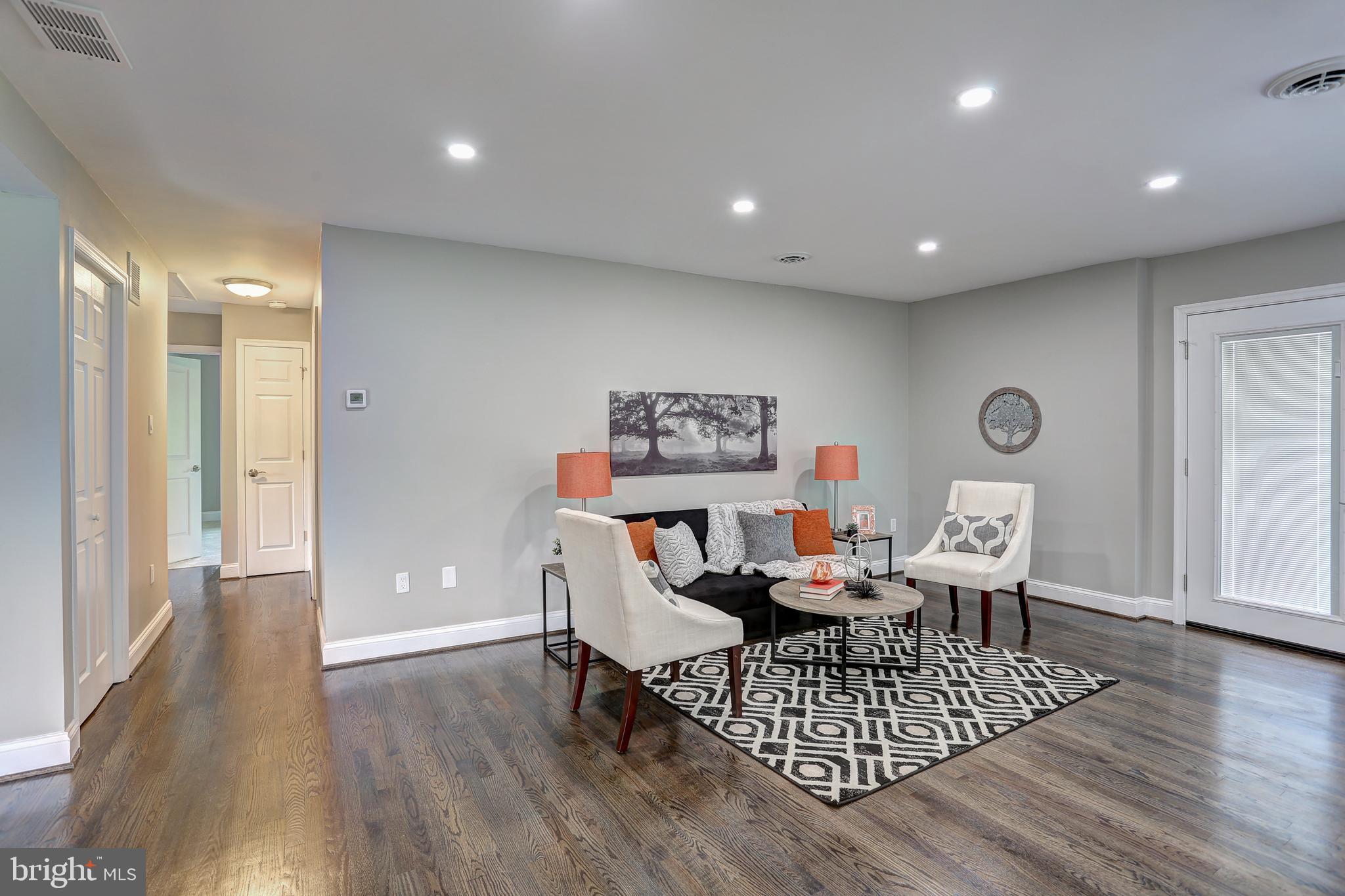 13649 Highland Road Clarksville, MD 21029 - Photo 7 of 56 MAIN LEVEL FAMILY ROOM AREA