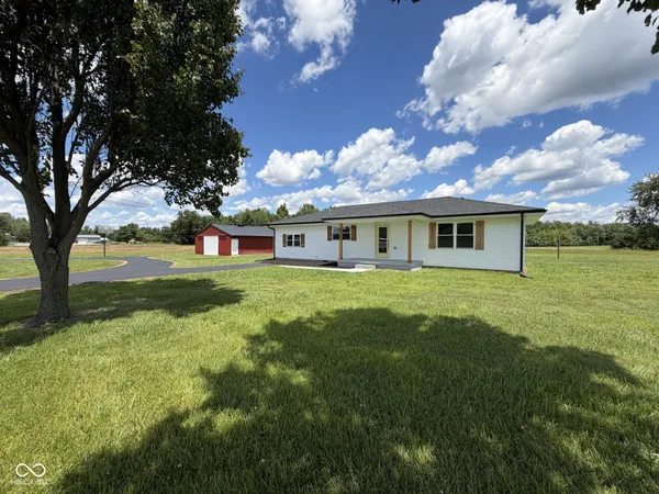 $269,900 | 8565 South County Road 950 East, Austin, IN 47102