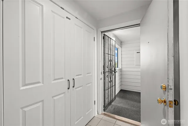 $315,000 | 1321 South Puget Drive, Unit E15, Renton, WA 98055