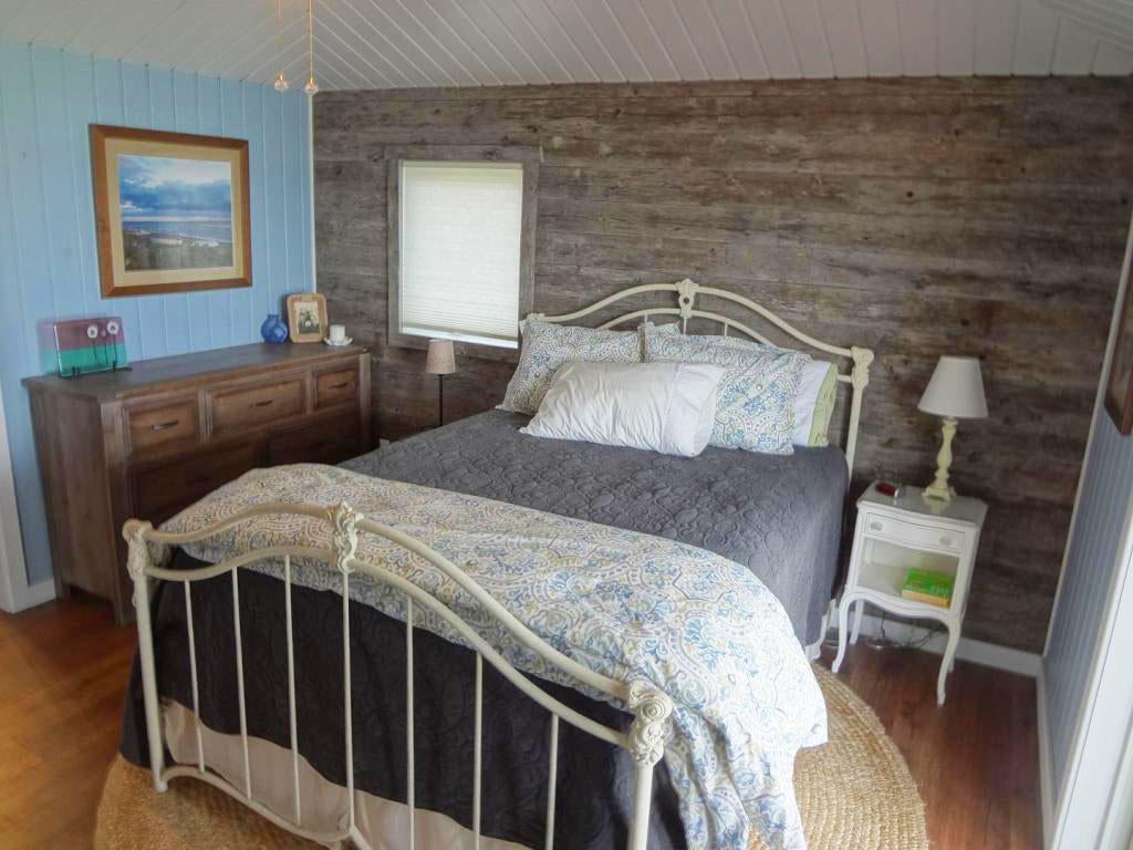 7304 Grand Point Road Presque Isle, MI 49777 - Photo 17 of 46 Gallery Image 17