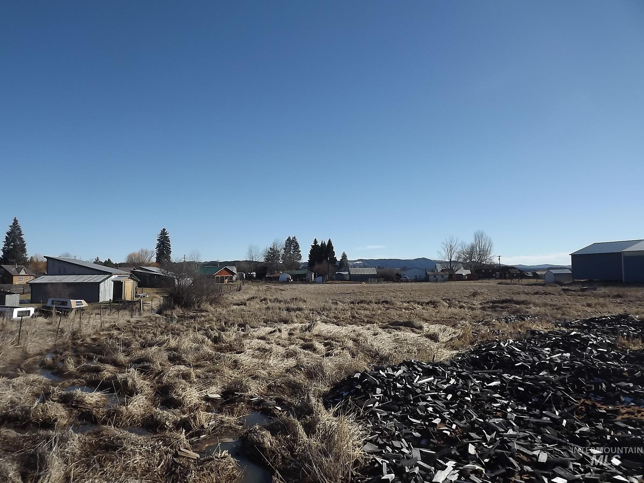 414 Wood Street Weippe, ID 83553 - Photo 2 of 46