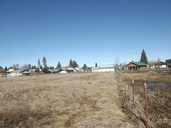 $495,000 | 414 Wood Street, Weippe, ID 83553