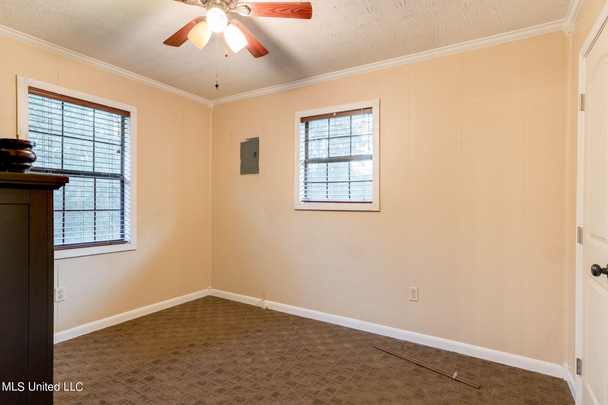 1585 Lovewell Road Richton, MS 39476 - Photo 14 of 30 2 (11 of 15) Master Bedroom