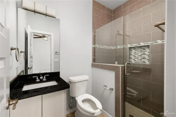 $975 | 3809 Valeria Street, Unit 3, Edinburg, TX 78541