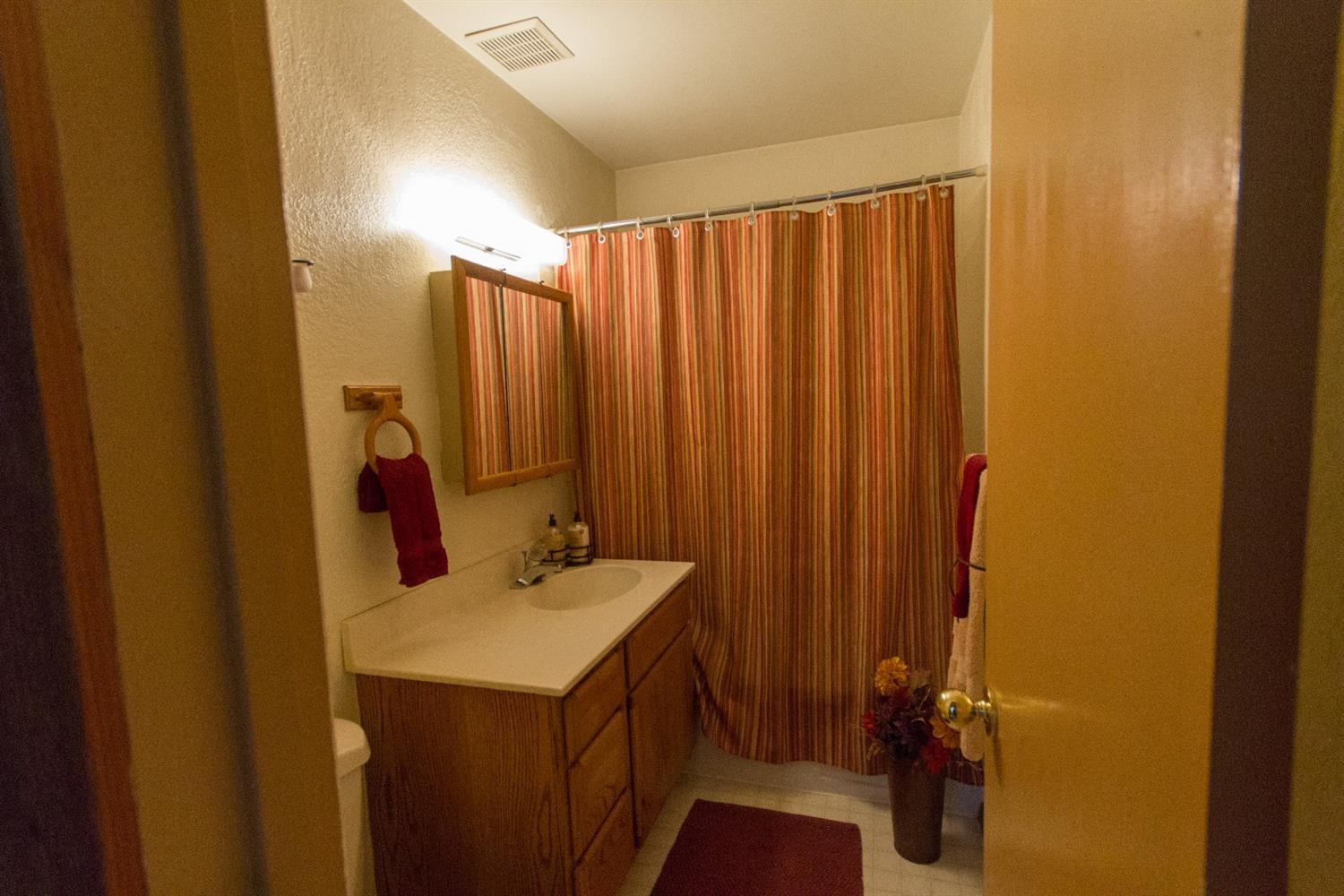 6547 Truax Road Central Point, OR 97502 - Photo 11 of 31 Additional Photo