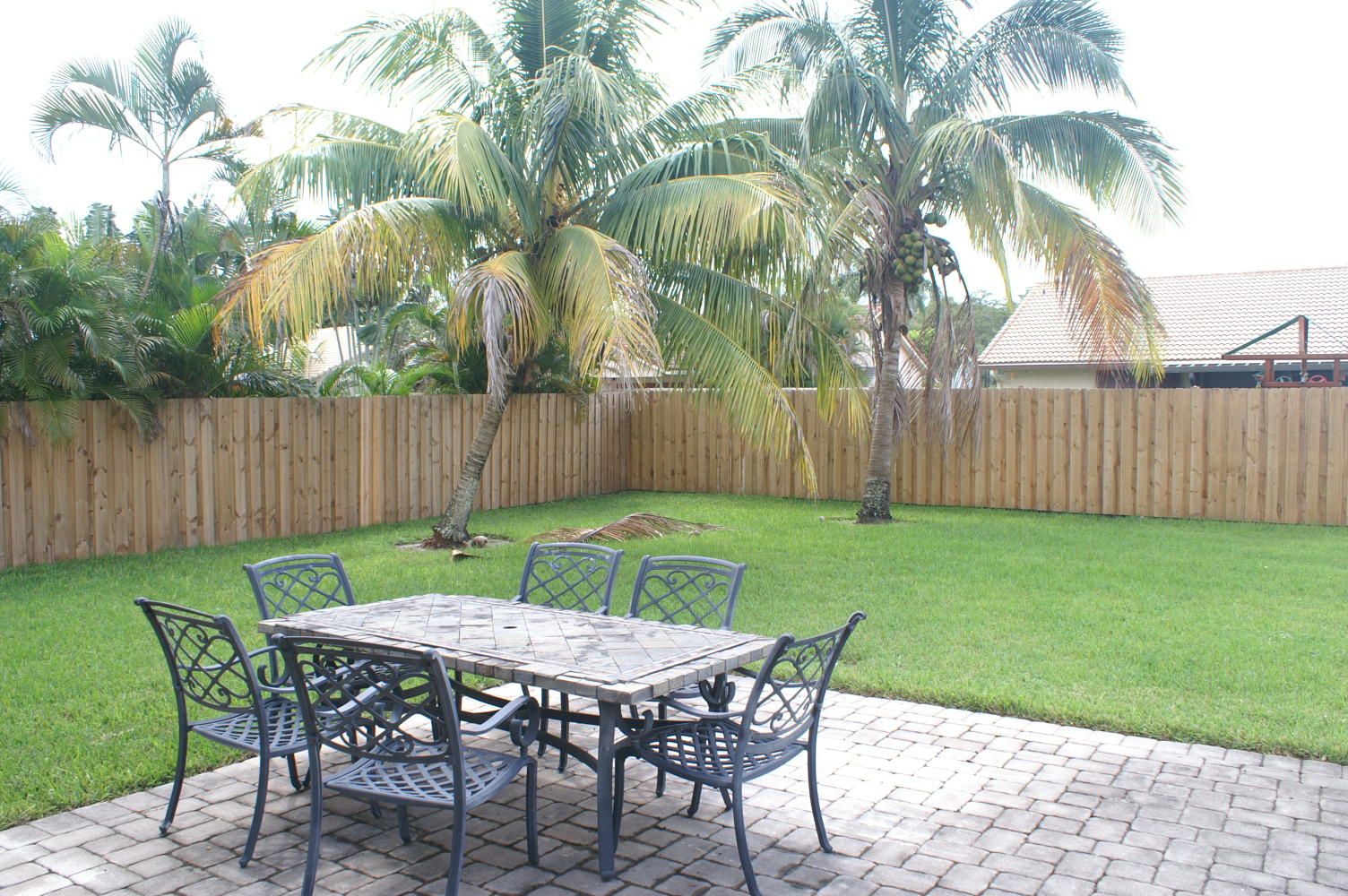 9080 Red Oak Lane Boca Raton, FL 33428 - Photo 17 of 20 Patio and Yard