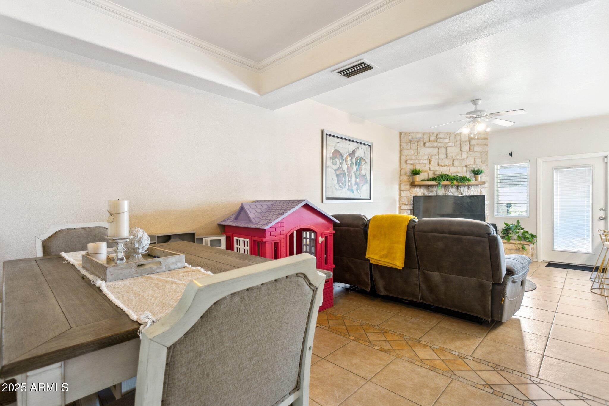 170 East Guadalupe Road, Unit 152 Gilbert, AZ 85234 - Photo 14 of 29 a bedroom with a bed and window