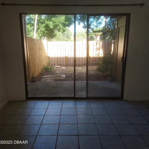 $1,545 | 196 West Sandalwood Court, Daytona Beach, FL 32119