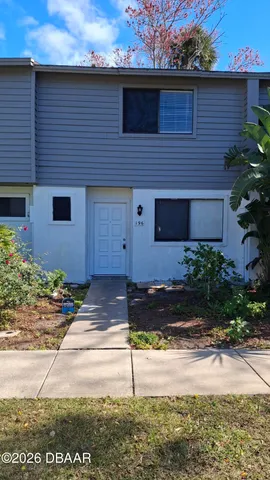 $1,545 | 196 West Sandalwood Court, Daytona Beach, FL 32119