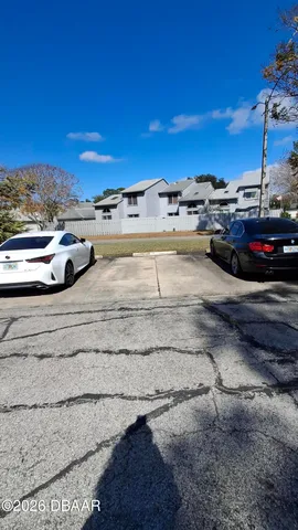 $1,545 | 196 West Sandalwood Court, Daytona Beach, FL 32119