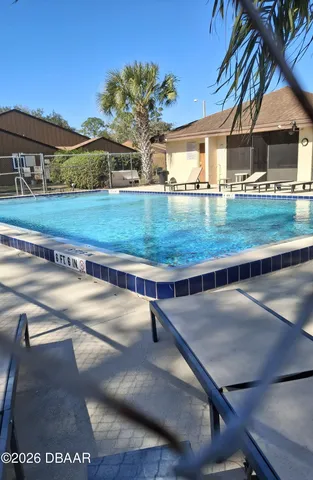 $1,545 | 196 West Sandalwood Court, Daytona Beach, FL 32119