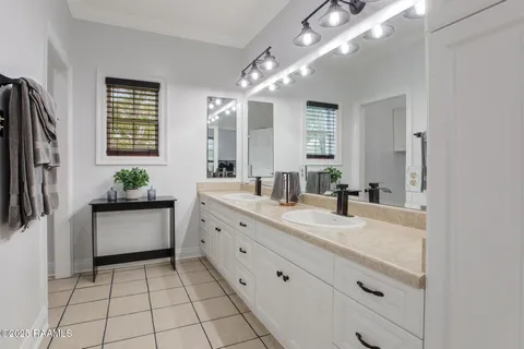 $340,000 | 1106 Earline Drive, Breaux Bridge, LA 70517